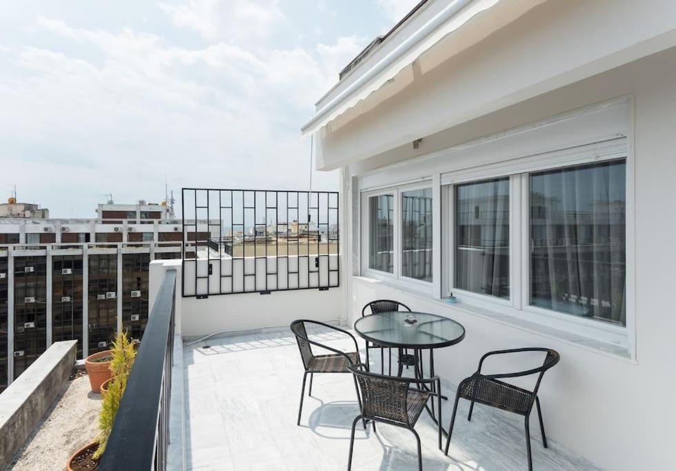 Penthouse Suite In The City Center Thessaloniki Exterior photo